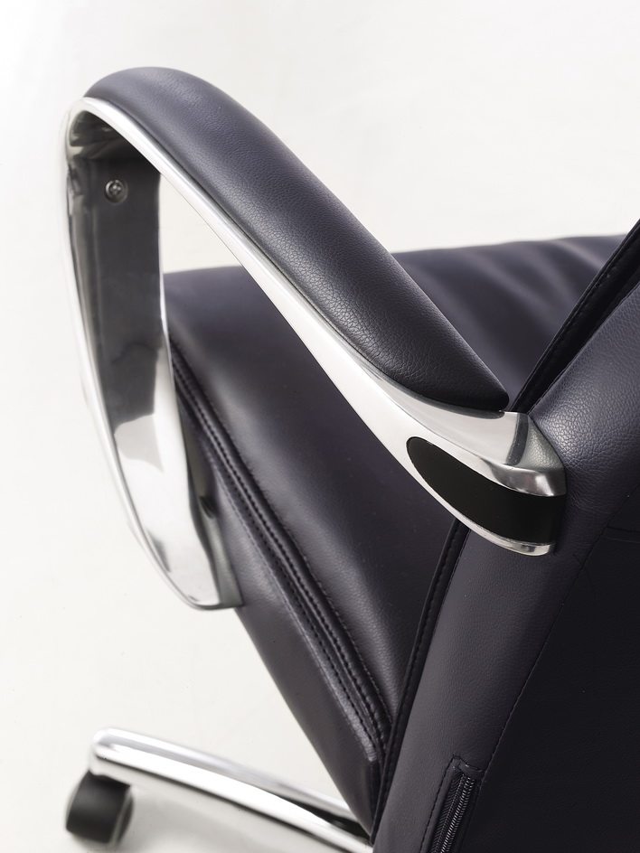 King Chair shop